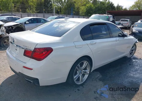 2015 BMW 750Li z USA, uszkodzony, nr VIN WBAYE8C52FD781788
